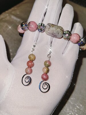 Amethyst Bead Stretch Bracelet with Accent Amethyst Bead Stretch Bracelet with Accent